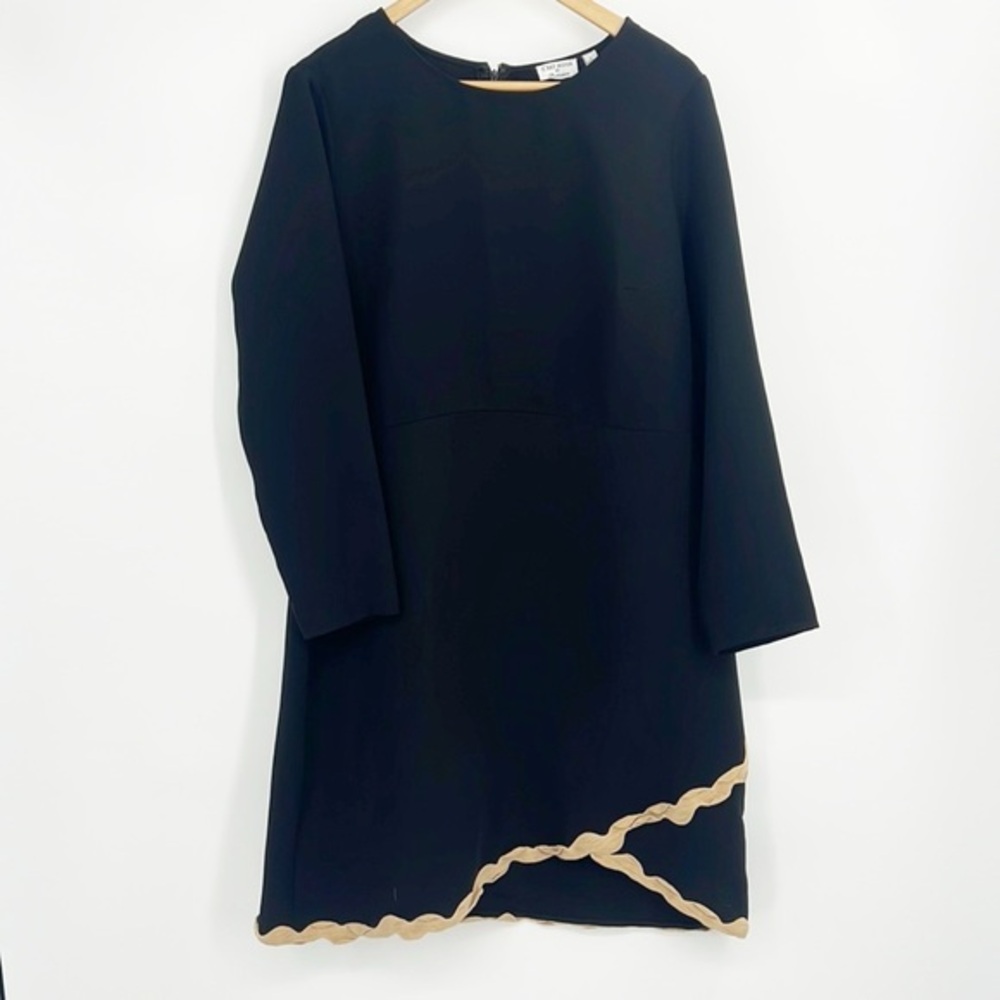 C'Est Nous by Shoshanna Black Dress with Tan Rickrak Trim Size Large
